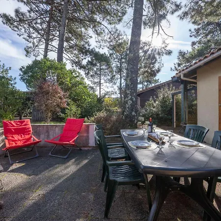 Holiday home Jardins De La Pinede-9 By Interhome Lacanau